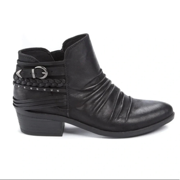 Baretraps Guenna Booties - Picture 5 of 12